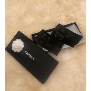 Chanel Fingerless gloves